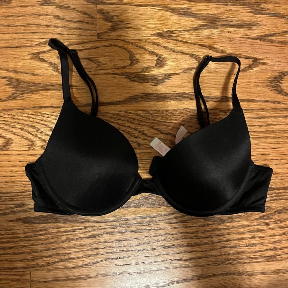 black victorias secret bra